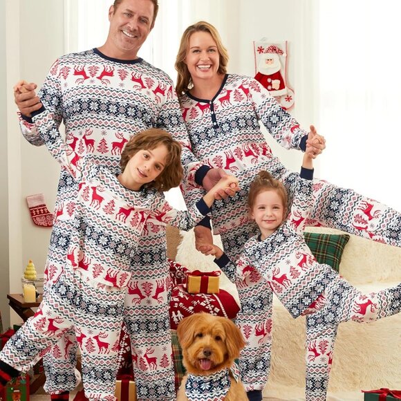 Family Matching Holiday Pajama Set with Socks for Photos & Celebrations - Picture 2 of 4